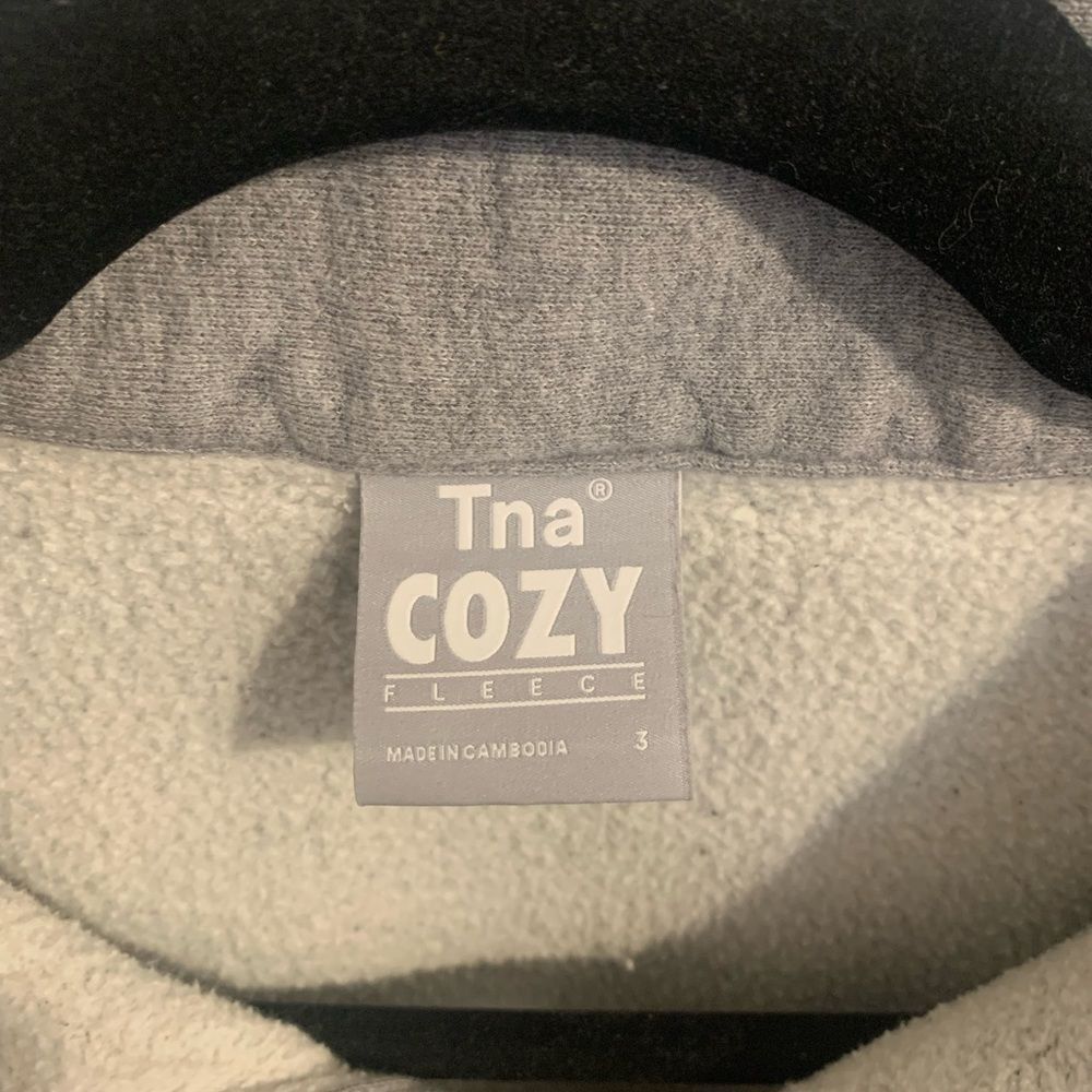 Aritzia TNA Cozy Fleece Collared Sweatshirt size 3 (M/L) - Picture 2 of 4